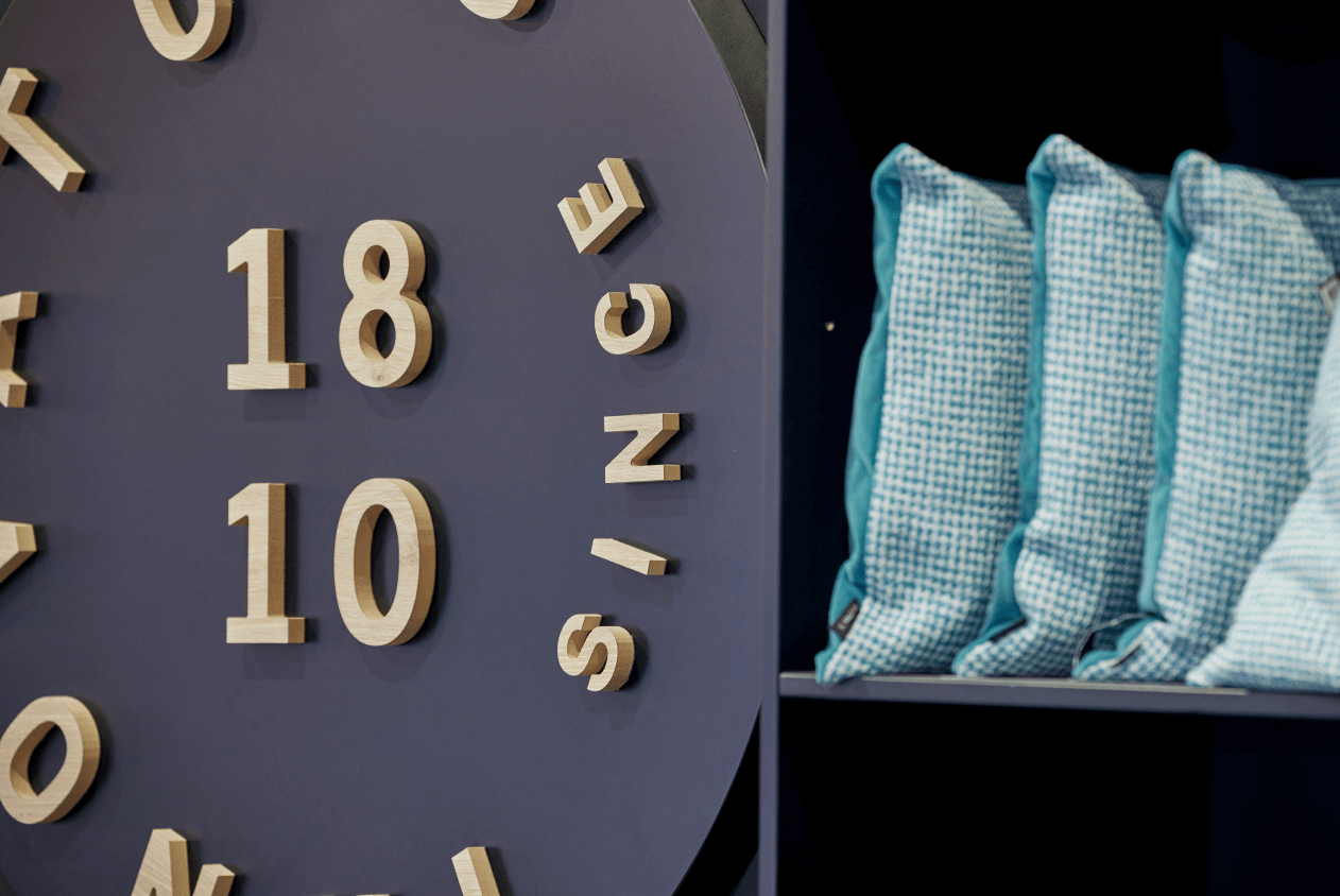 Deep Design Agency Heals Store 02